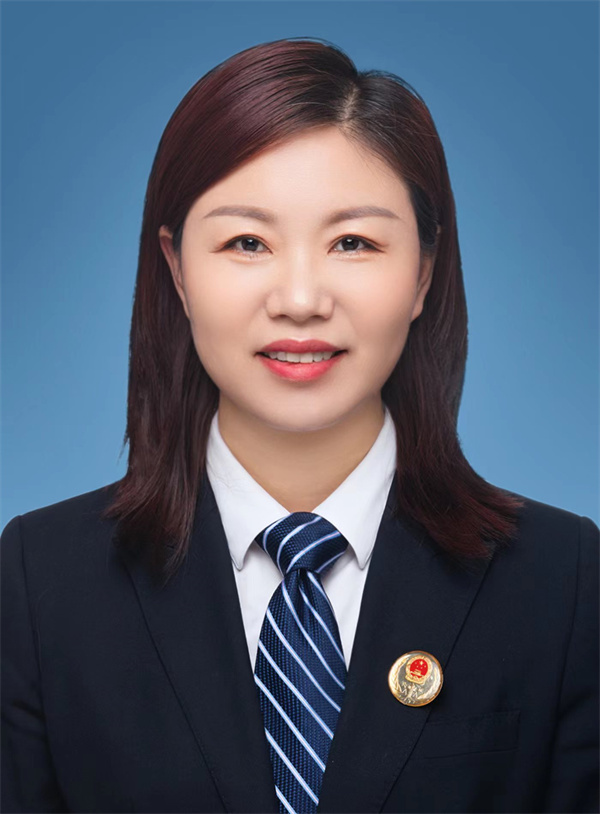 劉燕宏（支部副書記、副主任）